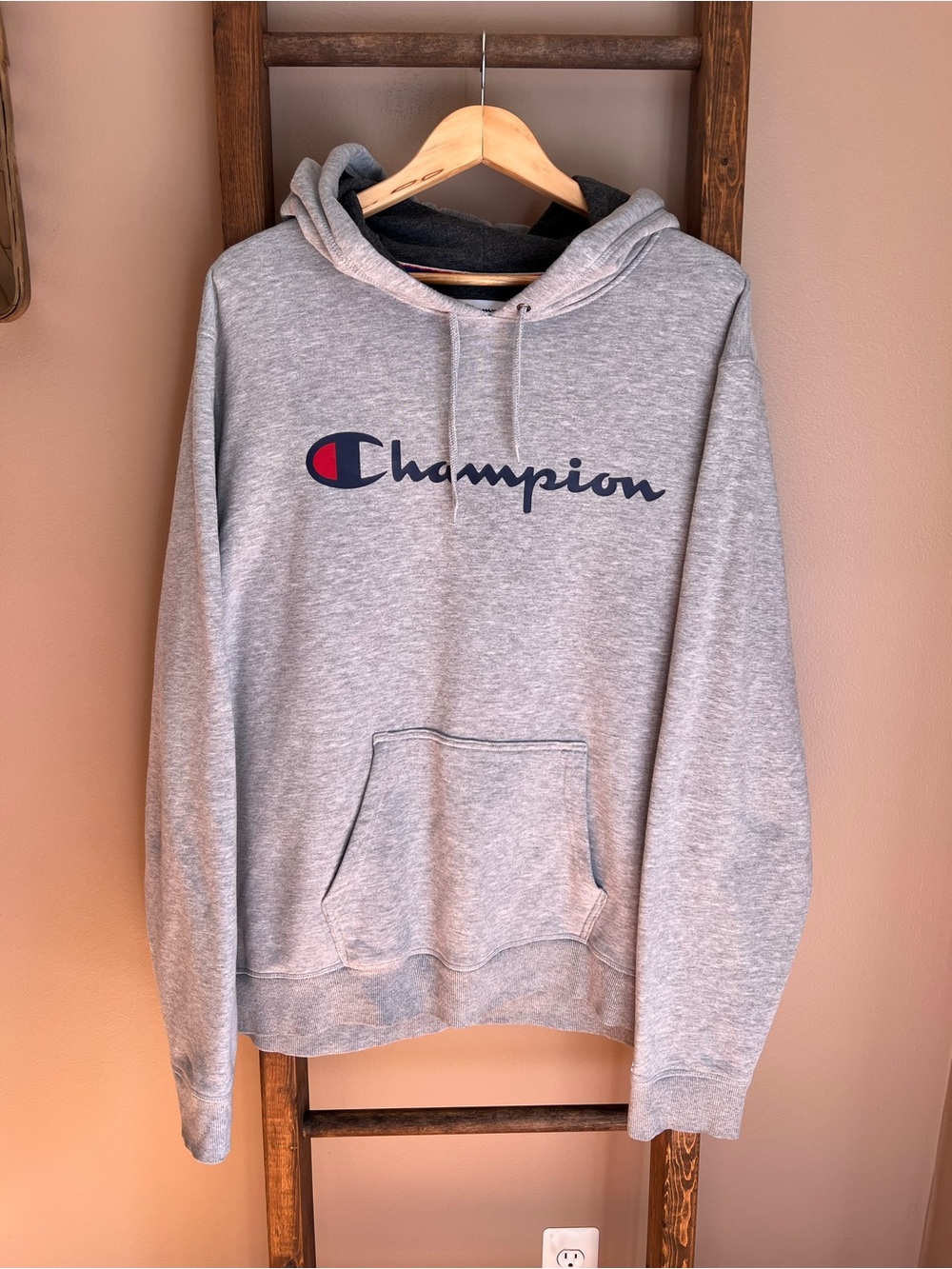 Champion Men’s Light Gray Hoodie